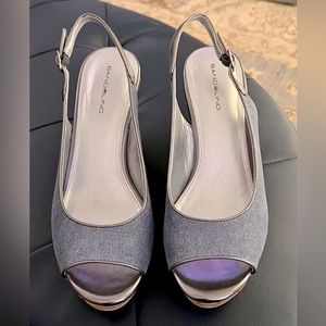 Bandolino Wedges - Size 9
